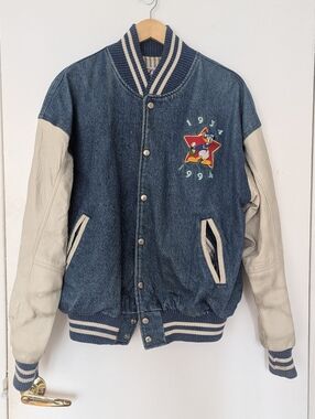 90s Donald Duck Bomber M